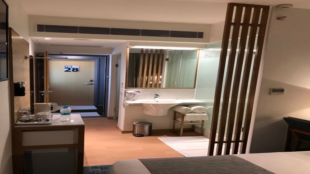 Holiday Inn Express Bengaluru Yeshwantpur By Ihg Exterior photo